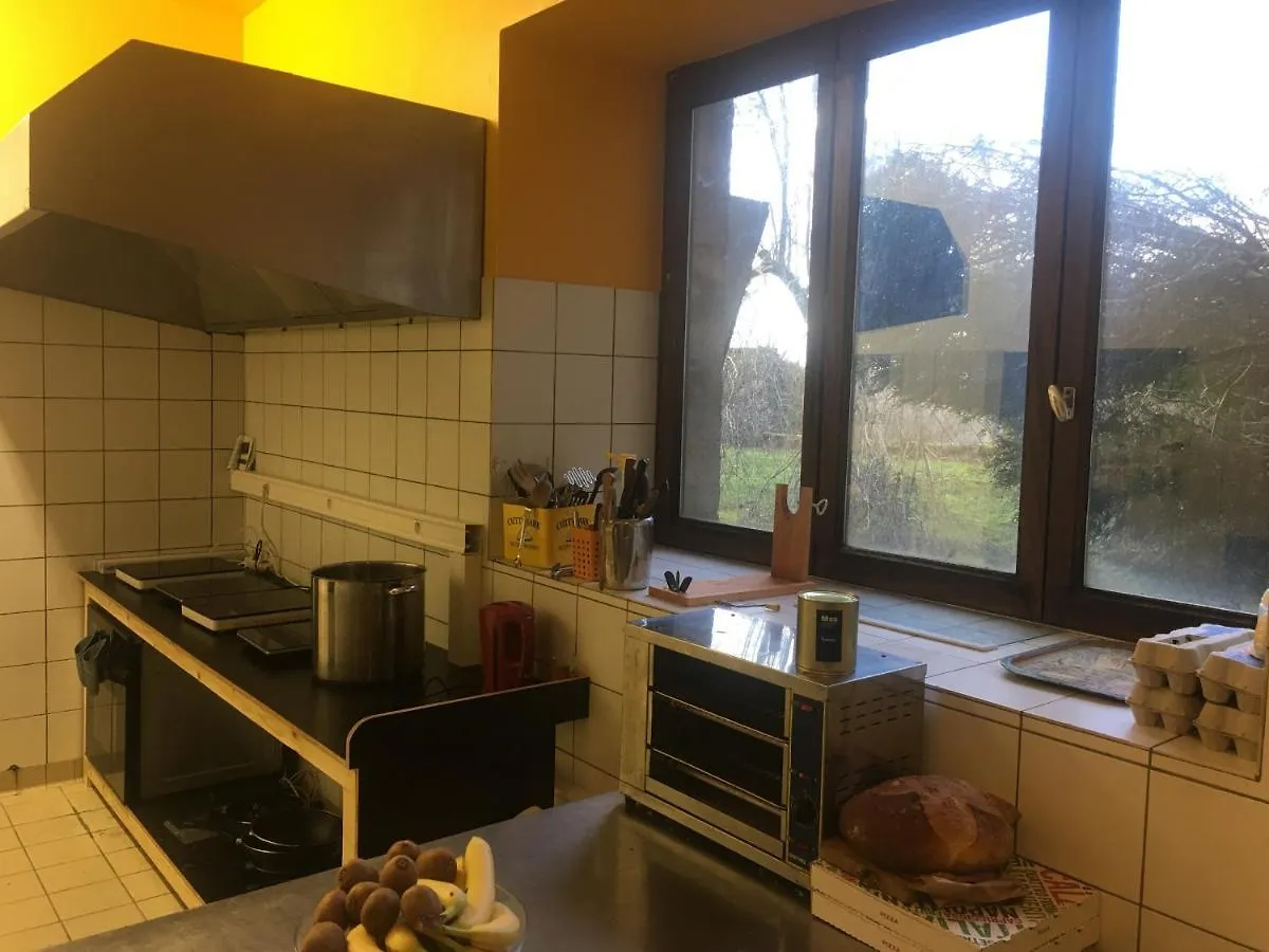 La Villa Bouloc, Proche Lac Pareloup Salles-Curan