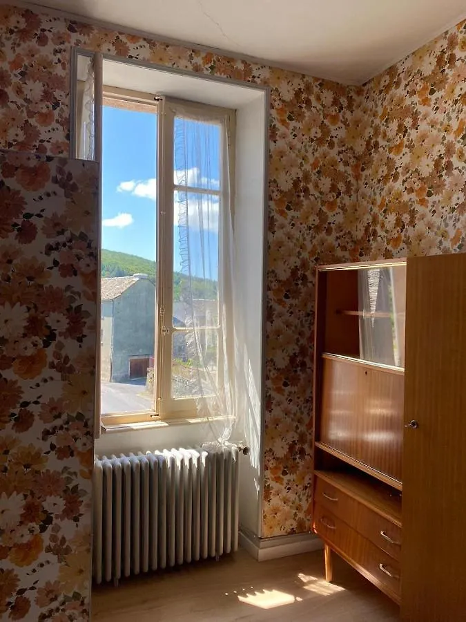 La Villa Bouloc, Proche Lac Pareloup Salles-Curan Holiday home